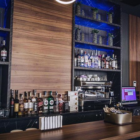 Hotel Niks Sevlievo Luaran gambar