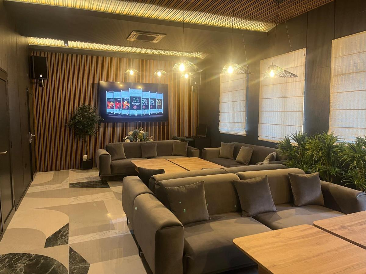 Hotel Niks Sevlievo Luaran gambar