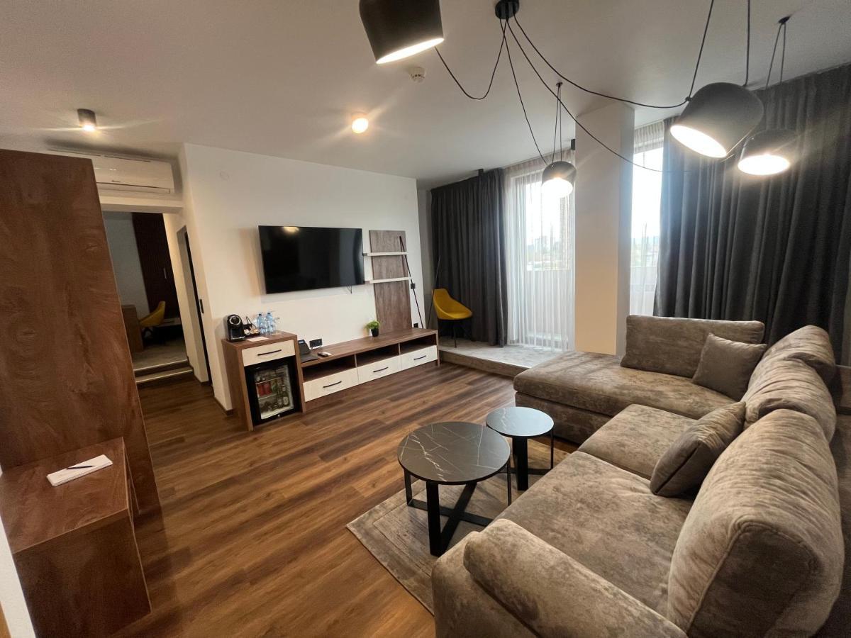 Hotel Niks Sevlievo Luaran gambar