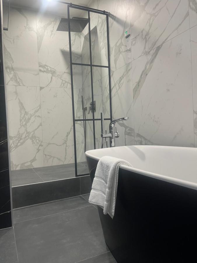 Hotel Niks Sevlievo Luaran gambar