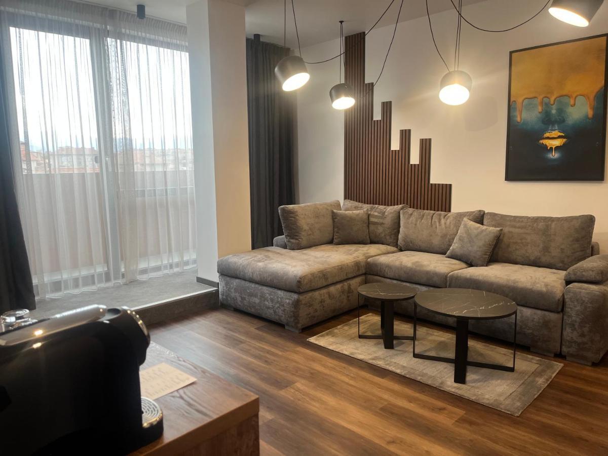 Hotel Niks Sevlievo Luaran gambar