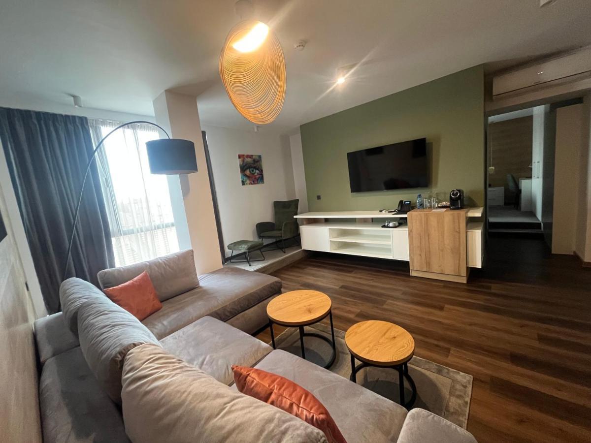 Hotel Niks Sevlievo Luaran gambar