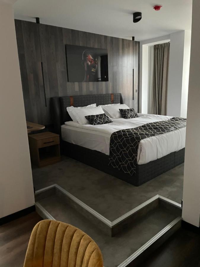Hotel Niks Sevlievo Luaran gambar